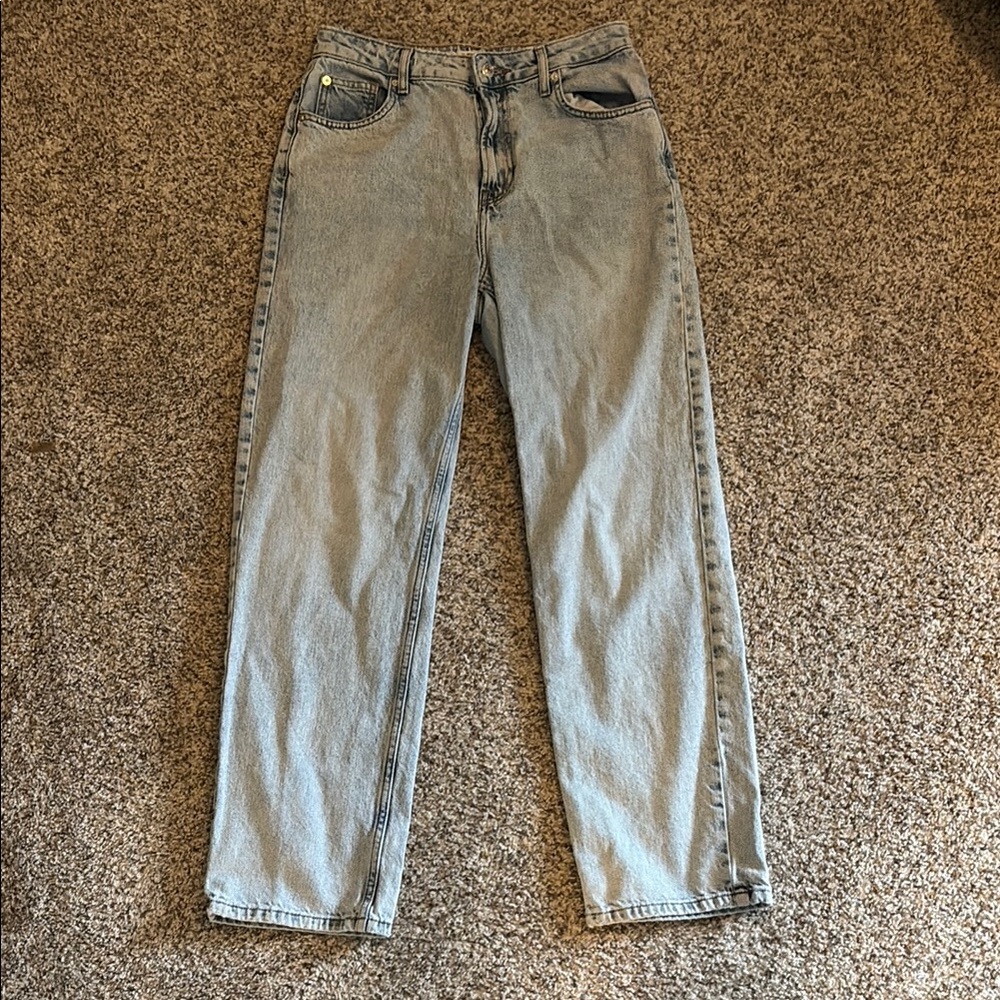 We The Free Gray Straight Jeans Classic Style